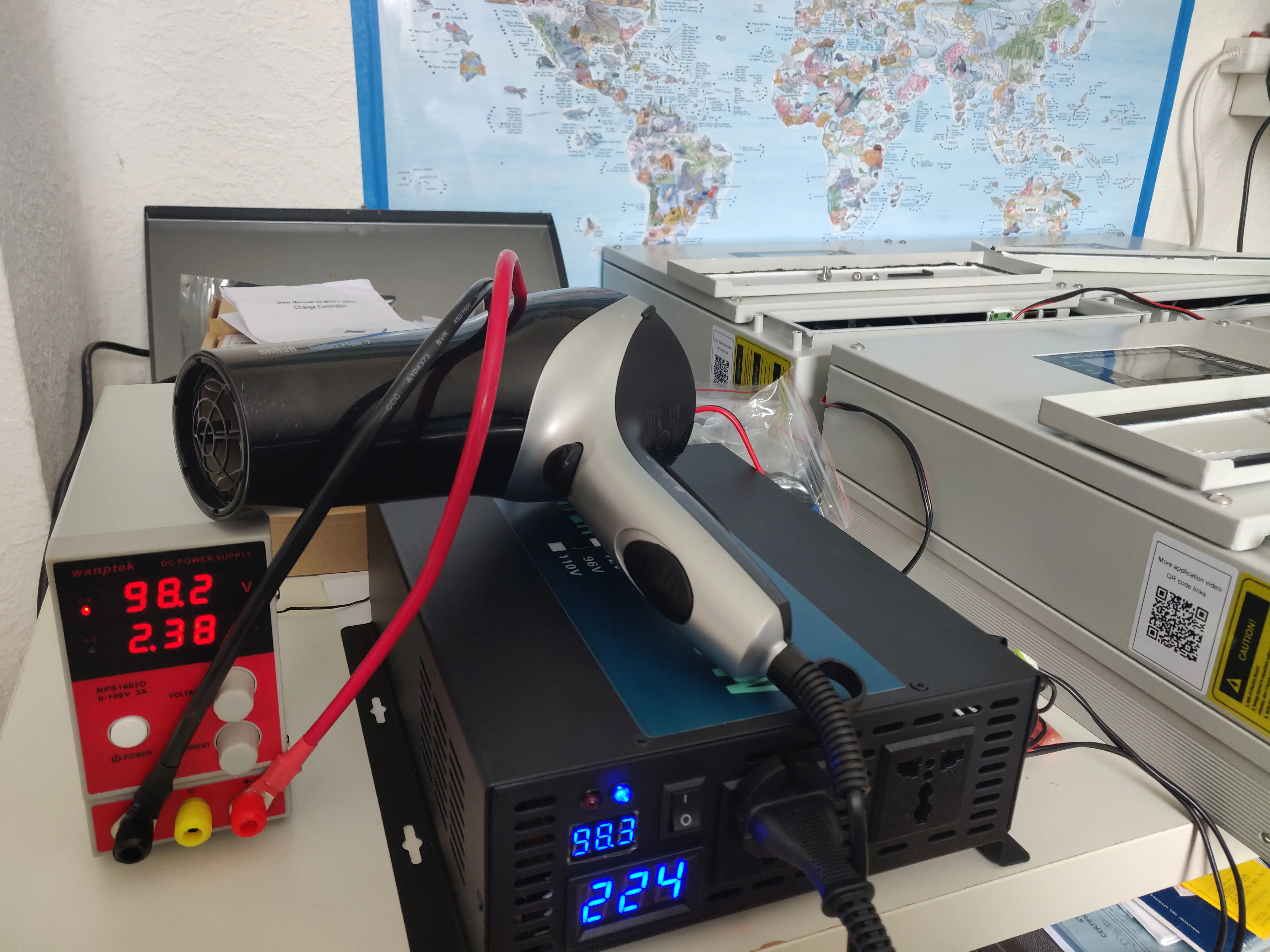 Le plus petit onduleur de secours WZRELB de 3.5kW.