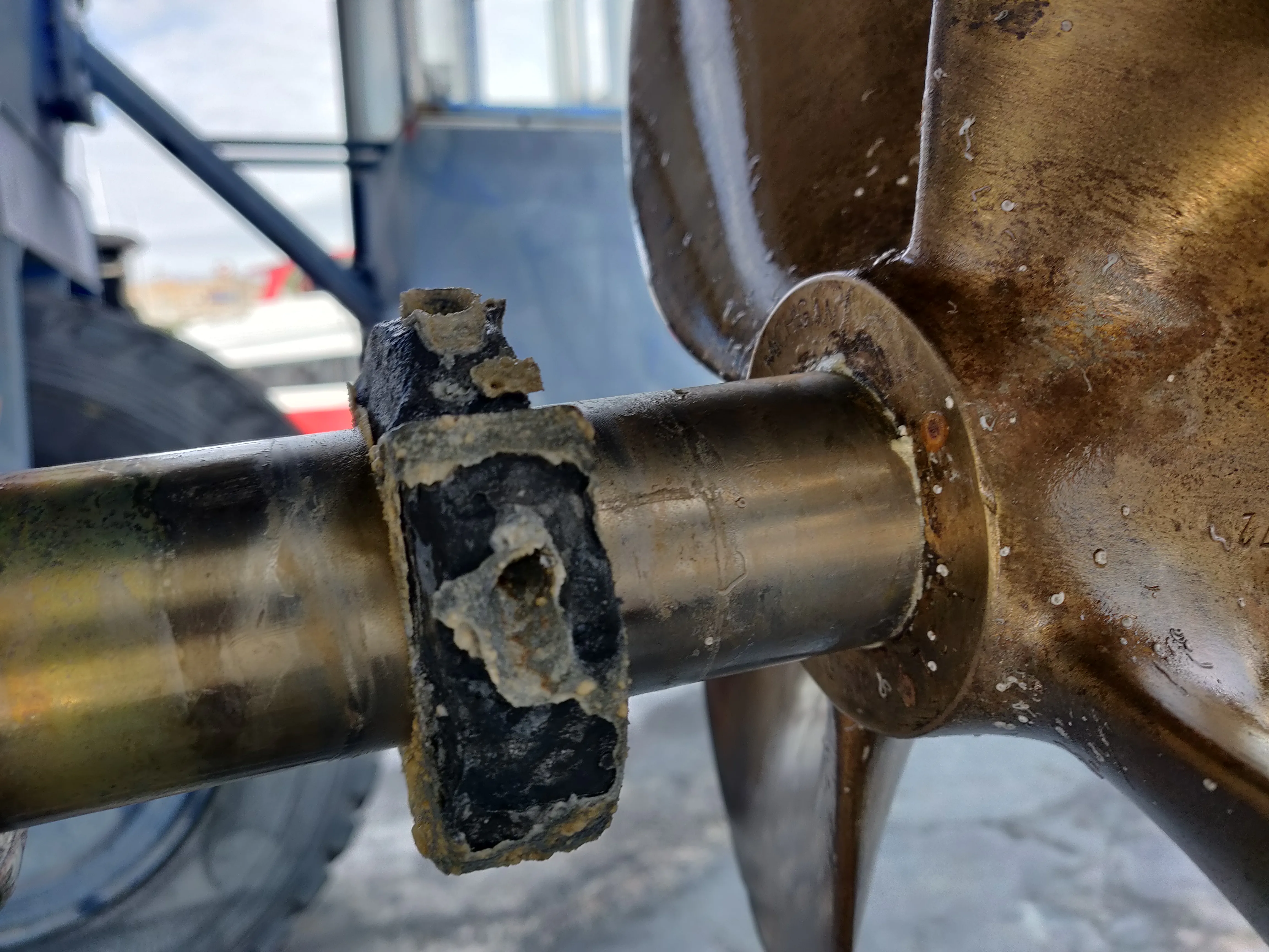 Sacrificial anode on a propeller shaft Sacrificial anode on a propeller shaft