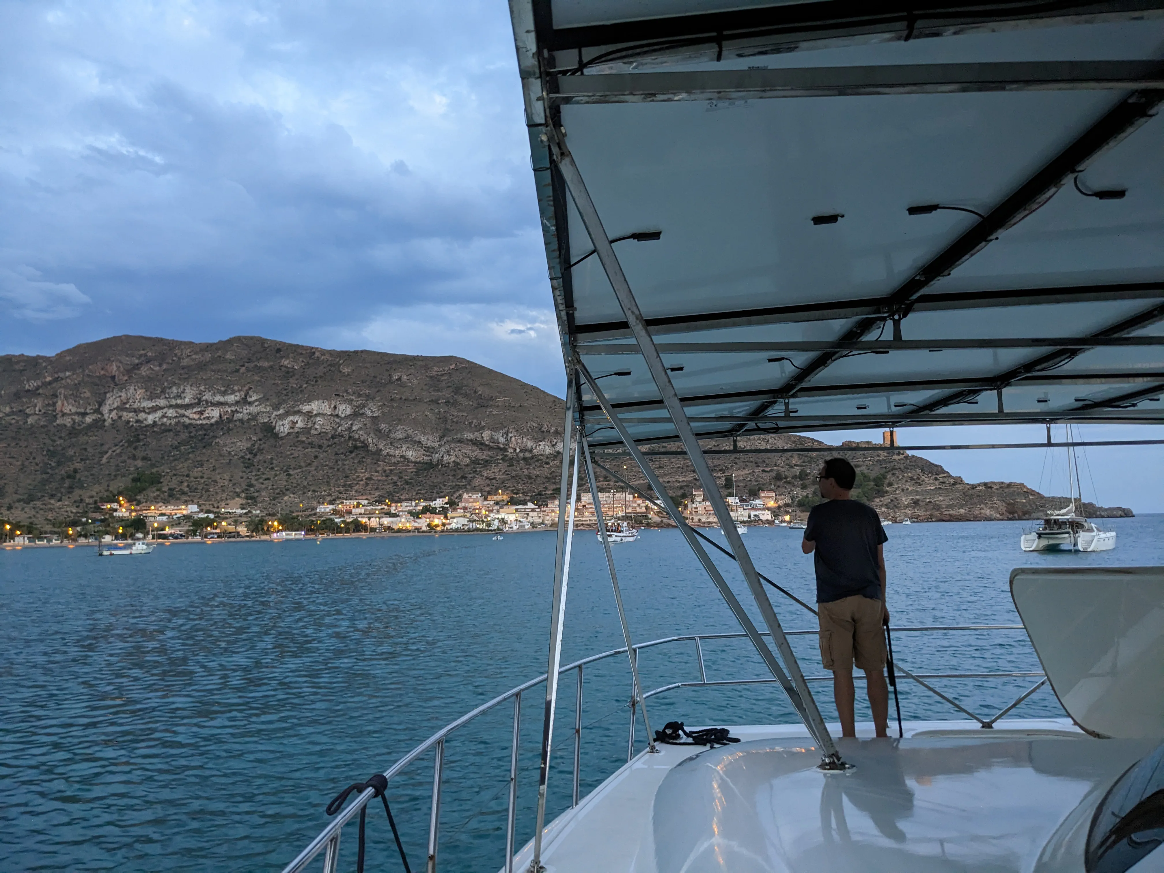 Anchoring maneuver at La Azohía Anchoring maneuver at La Azohía