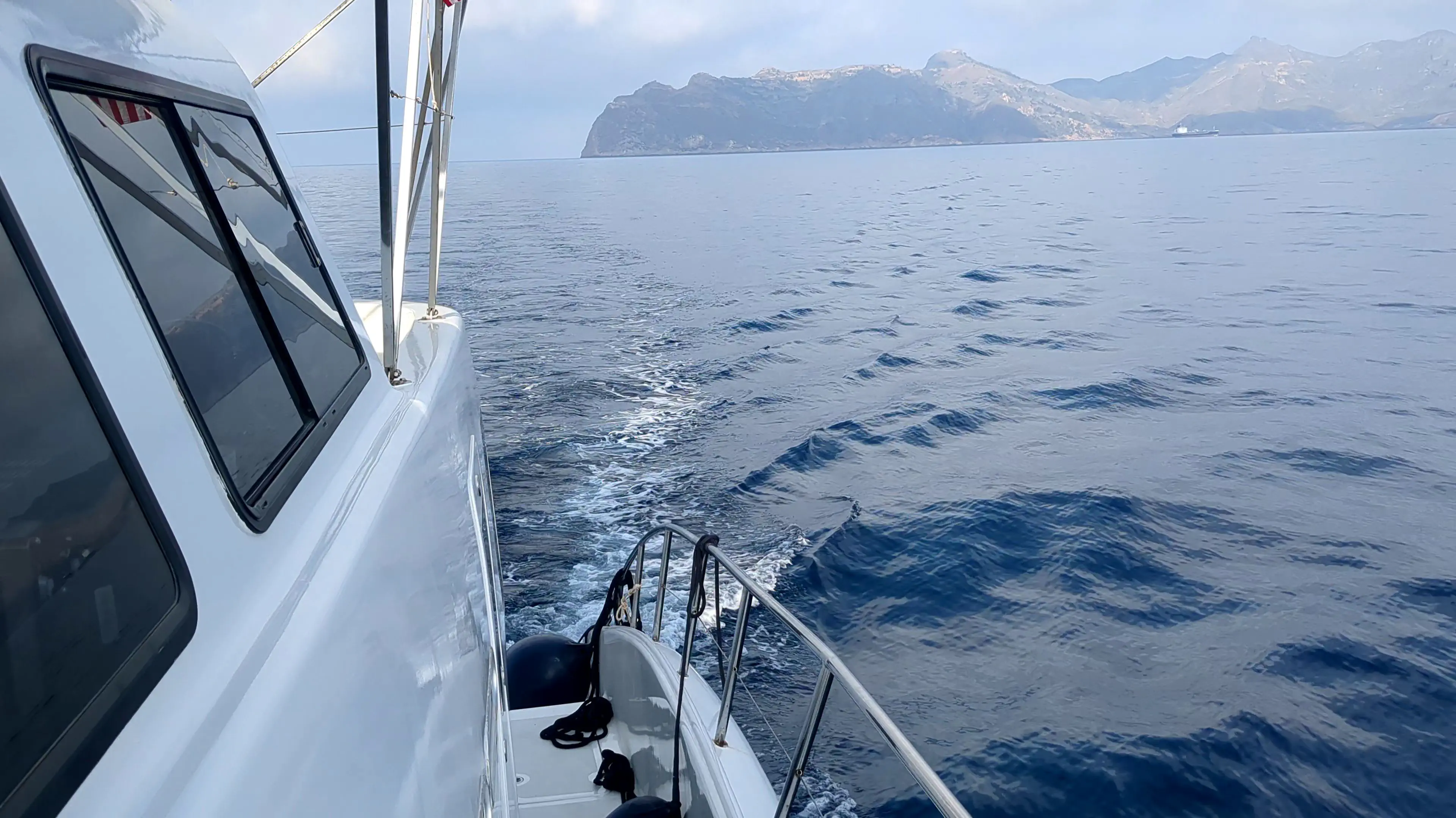 Cap Tiñoso en arrière-plan