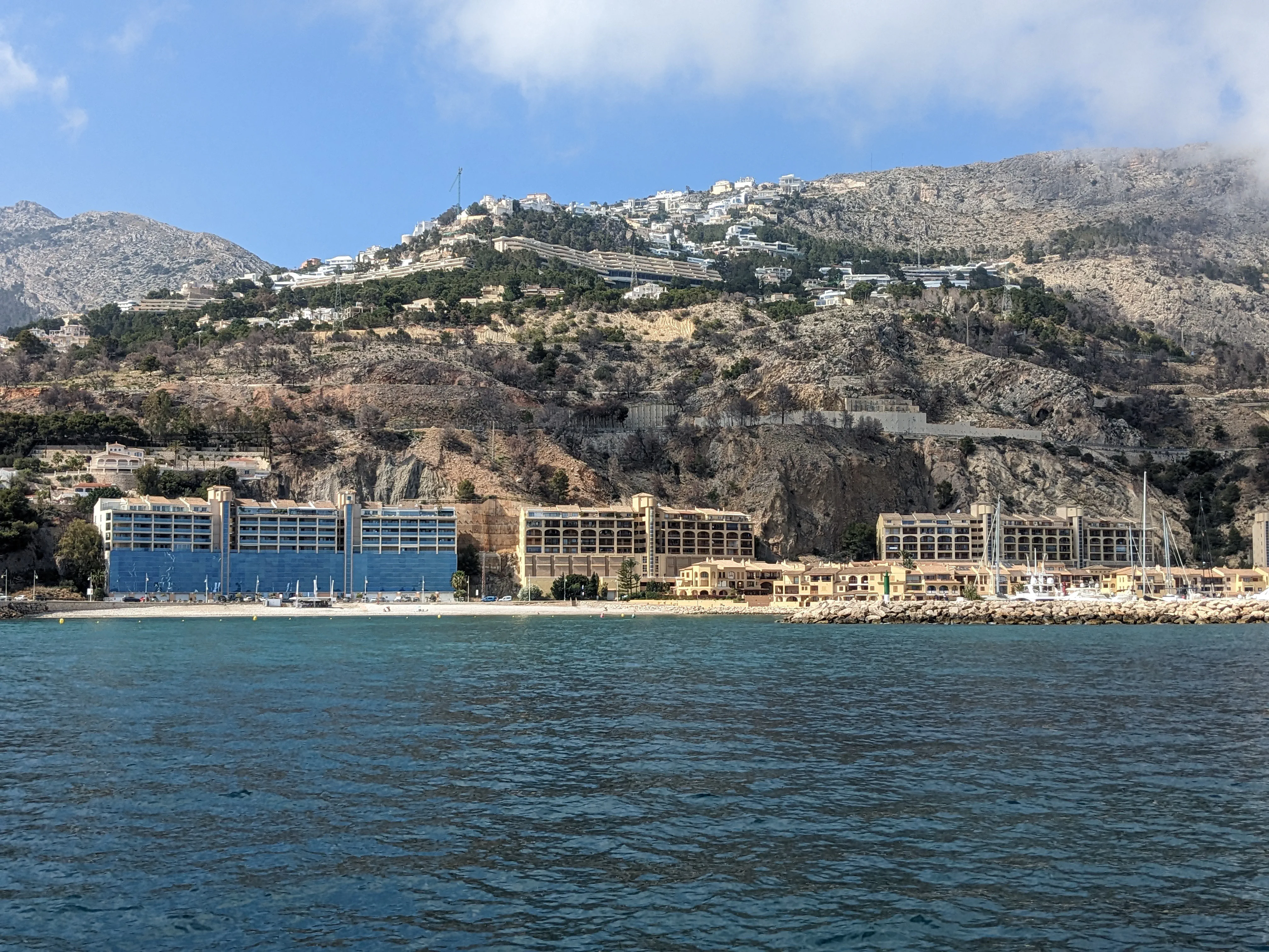 Arrival in Altea Escargot entering Marina Greenwich in Altea