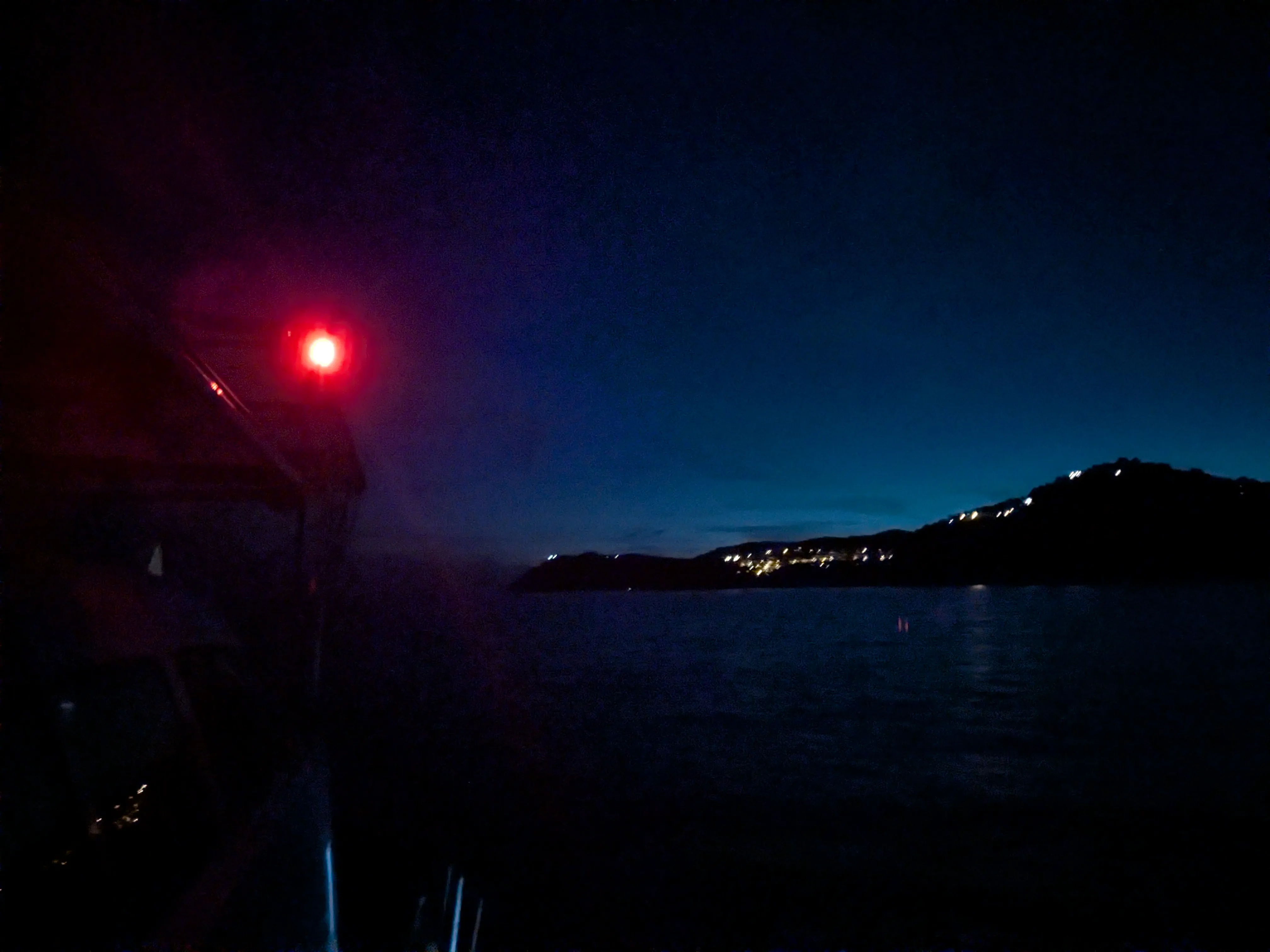 Arrivée nocturne à Cala Sa Riera
